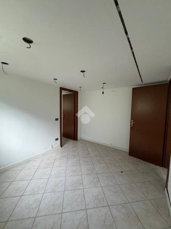 locale commerciale in vendita a Chiuduno