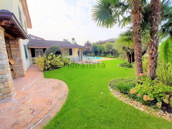 casa indipendente in vendita a Chiuduno