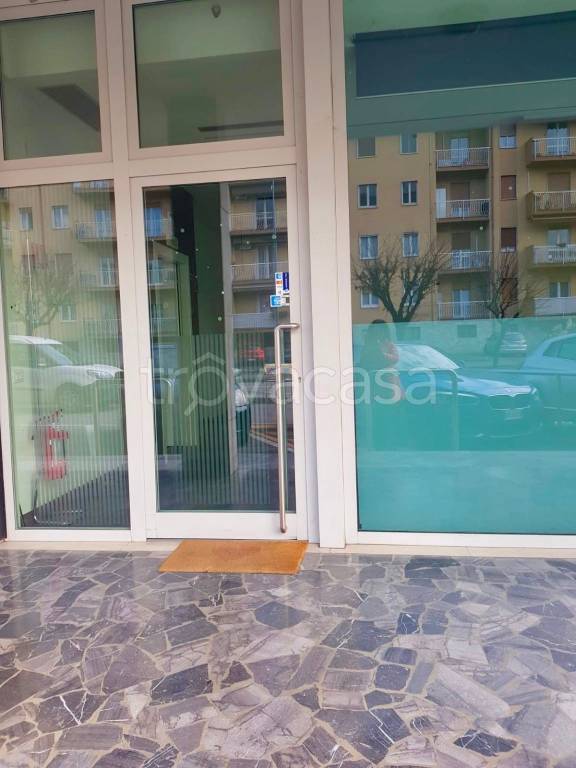 negozio in vendita a Chiuduno