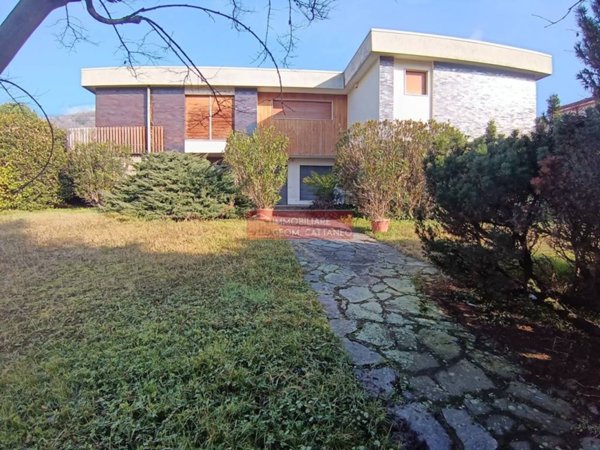 casa indipendente in vendita a Chiuduno