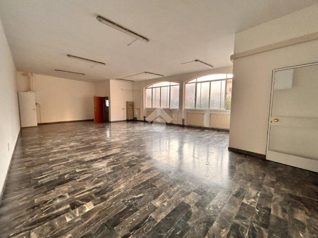 negozio in vendita a Chiuduno