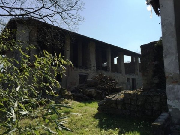 casale in vendita a Cisano Bergamasco