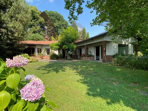 casa indipendente in vendita a Cisano Bergamasco