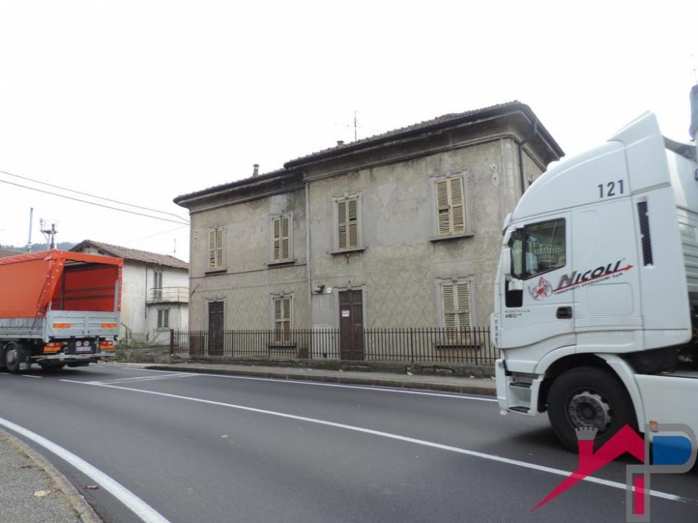 casa indipendente in vendita a Cisano Bergamasco