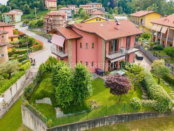 casa indipendente in vendita a Cisano Bergamasco