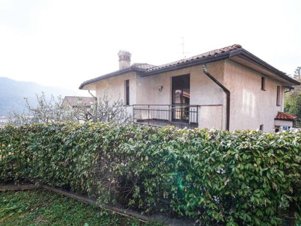 casa indipendente in vendita a Cisano Bergamasco