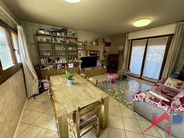 casa indipendente in vendita a Cisano Bergamasco