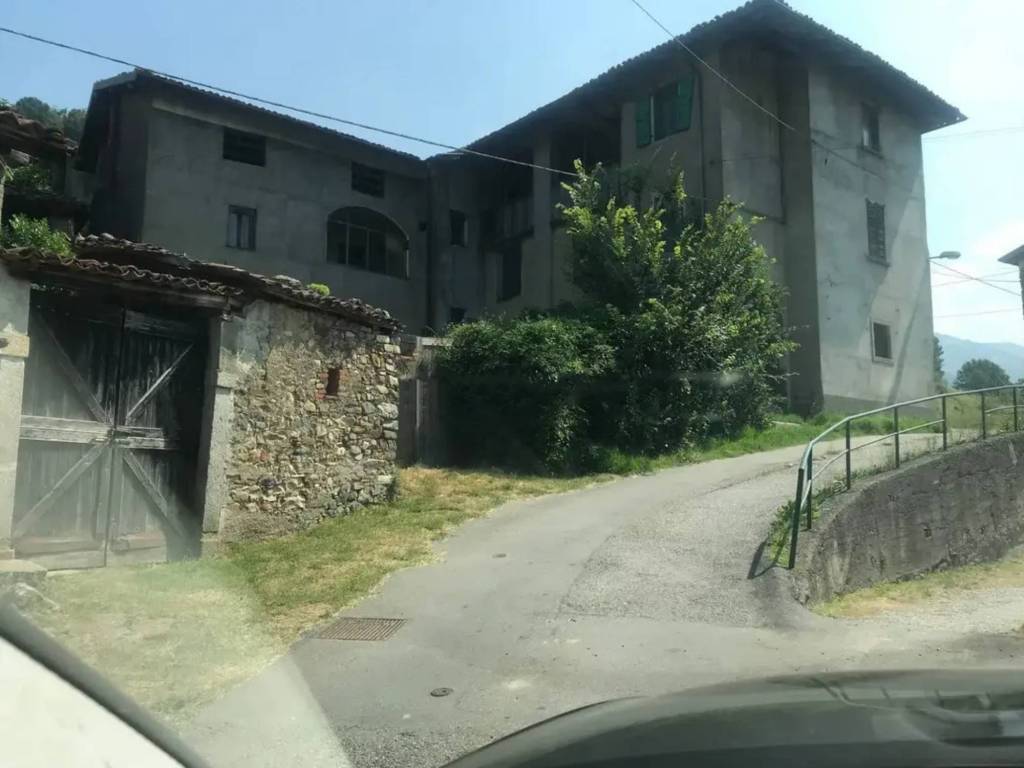 casa indipendente in vendita a Cisano Bergamasco