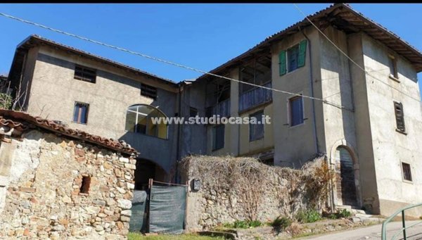 casa indipendente in vendita a Cisano Bergamasco