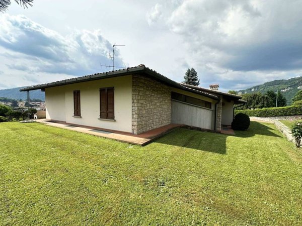 casa indipendente in vendita a Cisano Bergamasco