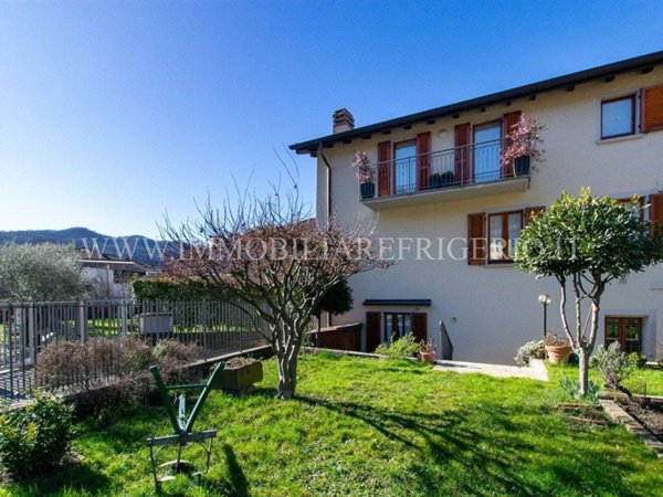 casa indipendente in vendita a Cisano Bergamasco