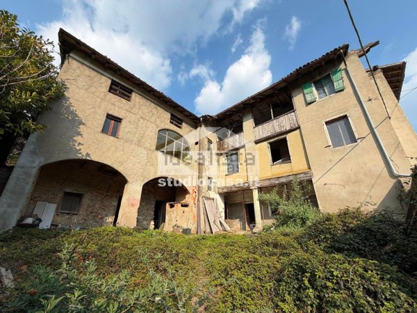 casale in vendita a Cisano Bergamasco