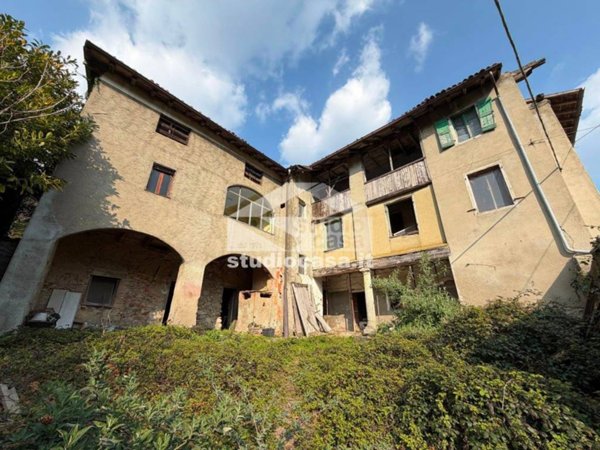casale in vendita a Cisano Bergamasco