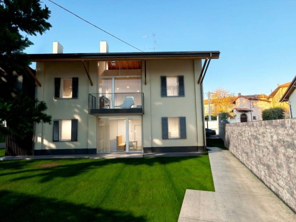casa indipendente in vendita a Cisano Bergamasco