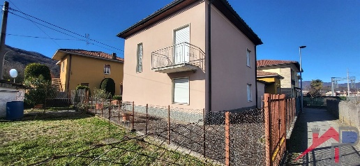 casa indipendente in vendita a Cisano Bergamasco