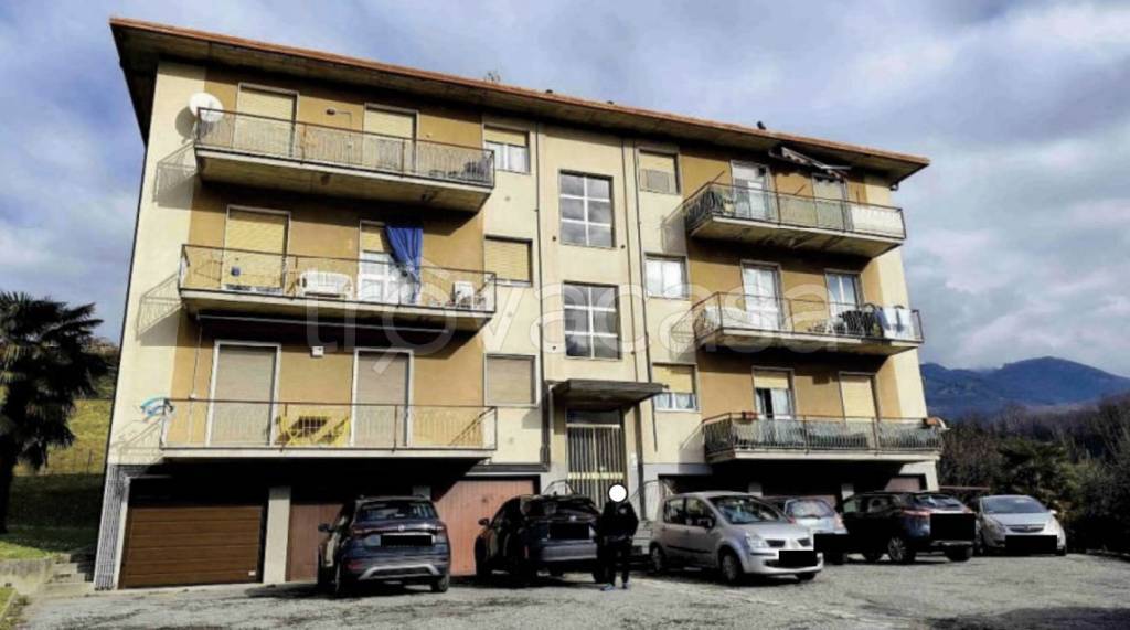 appartamento in vendita a Cisano Bergamasco in zona Valbonaga