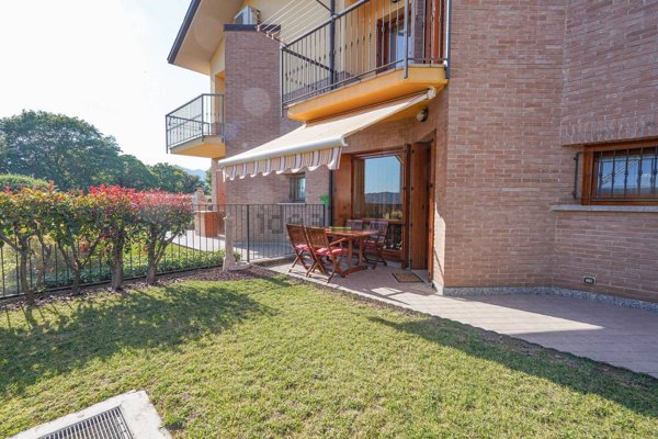 casa indipendente in vendita a Cisano Bergamasco