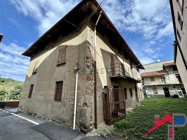 casa indipendente in vendita a Cisano Bergamasco
