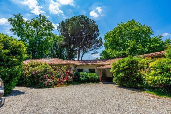 casa indipendente in vendita a Cisano Bergamasco in zona Valbonaga