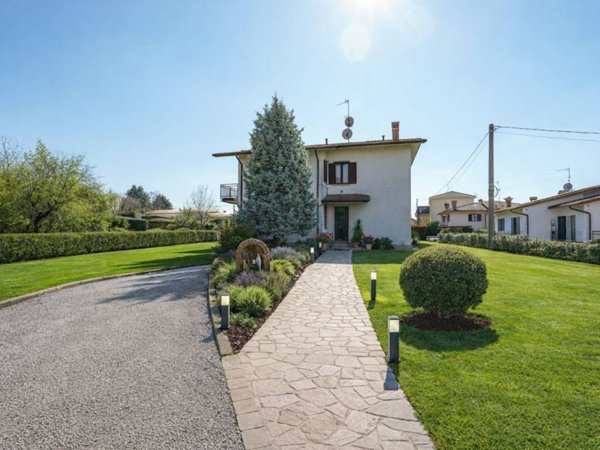 casa indipendente in vendita a Cisano Bergamasco in zona Bondì