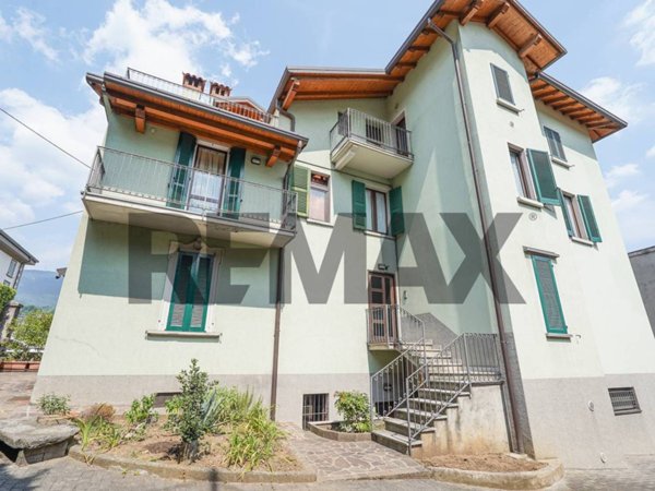 appartamento in vendita a Cisano Bergamasco in zona Valbonaga
