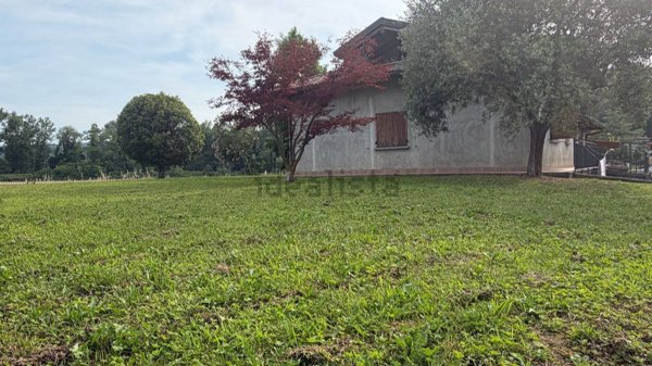 casa indipendente in vendita a Cisano Bergamasco
