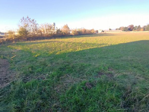 terreno agricolo in vendita a Ciserano