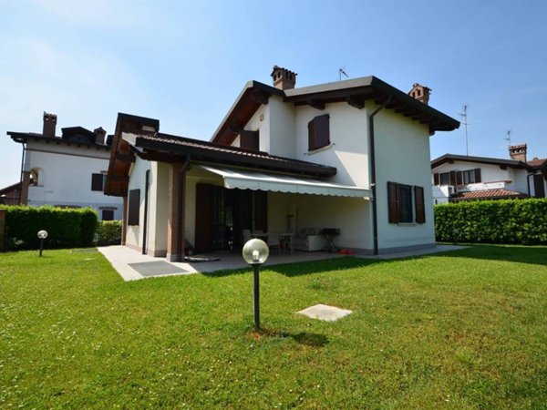 casa indipendente in vendita a Ciserano