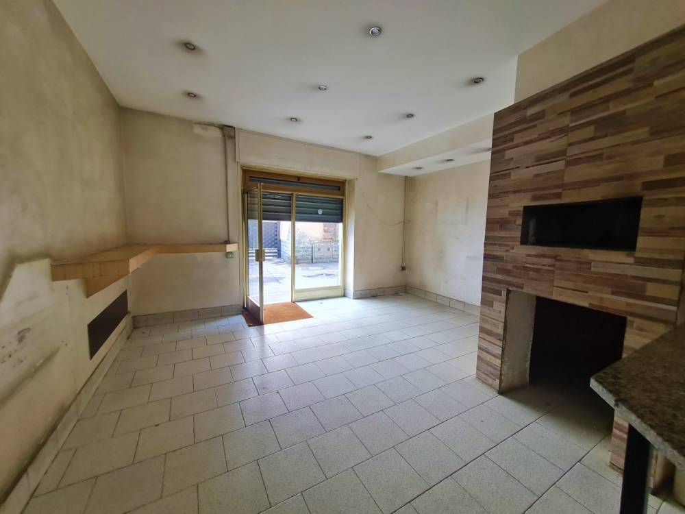 negozio in vendita a Ciserano