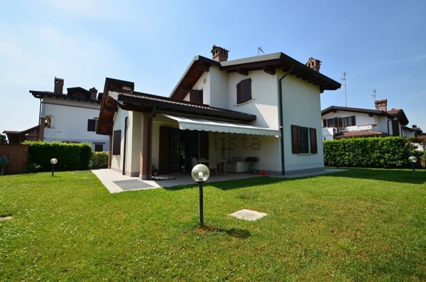 casa indipendente in vendita a Ciserano