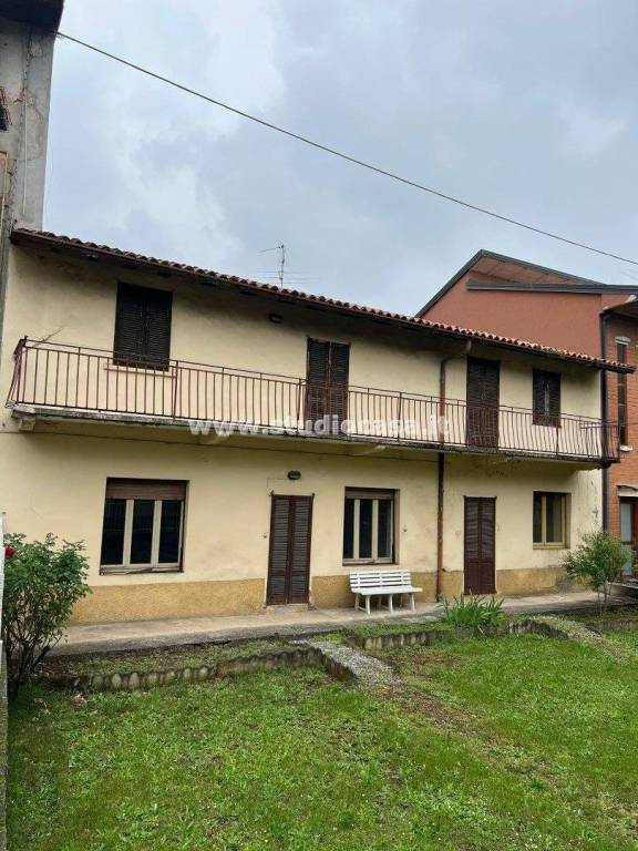 casa indipendente in vendita a Ciserano