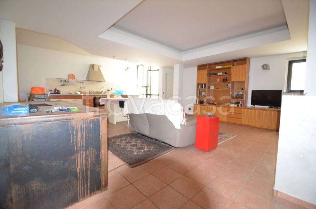 casa indipendente in vendita a Ciserano