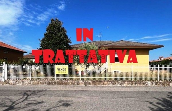 casa indipendente in vendita a Ciserano