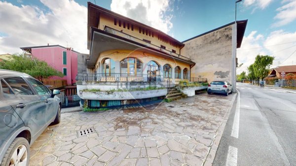 negozio in vendita a Ciserano