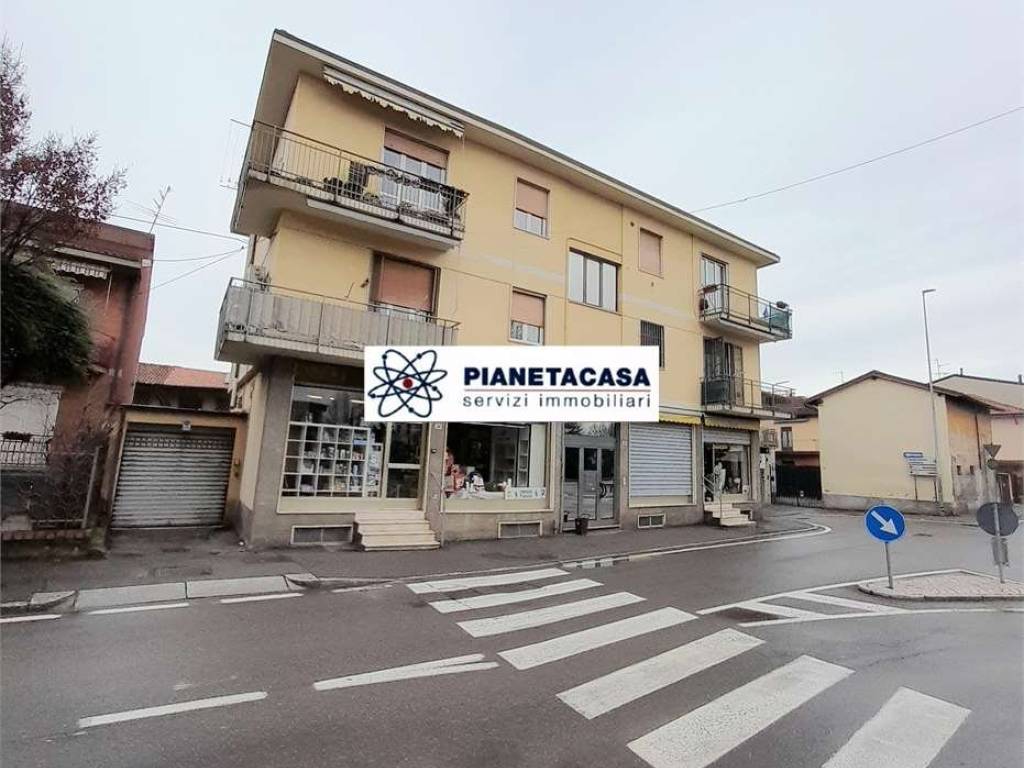 negozio in vendita a Ciserano