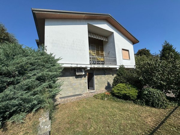 casa indipendente in vendita a Ciserano
