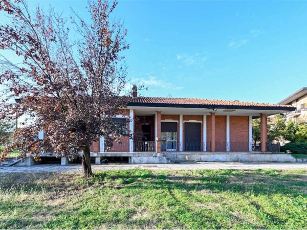casa indipendente in vendita a Cividate al Piano