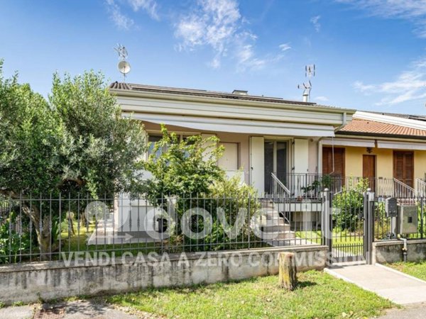 casa indipendente in vendita a Cividate al Piano