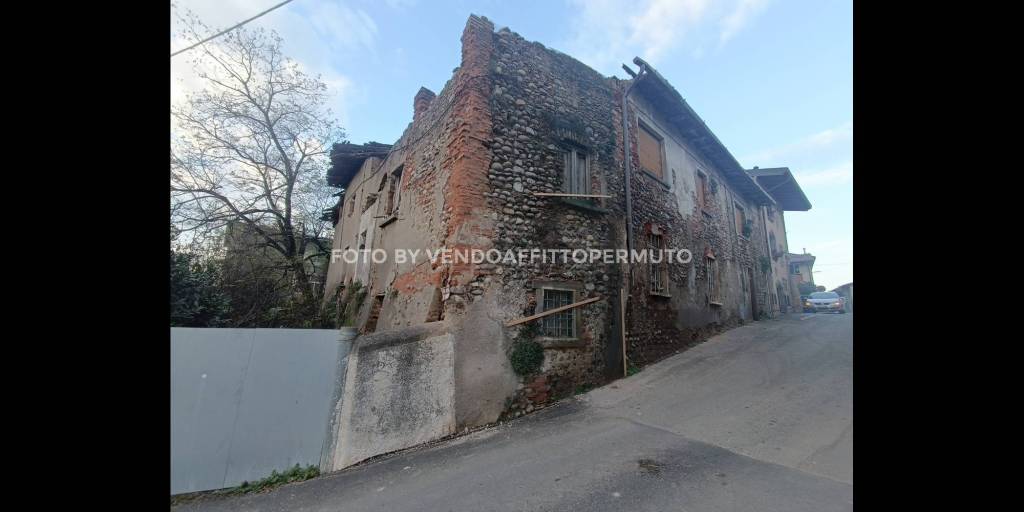 casa indipendente in vendita a Cividate al Piano
