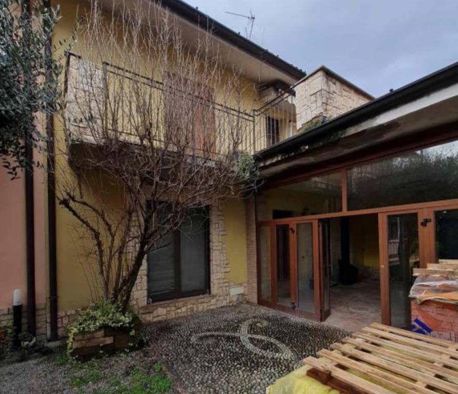 appartamento in vendita a Cividate al Piano