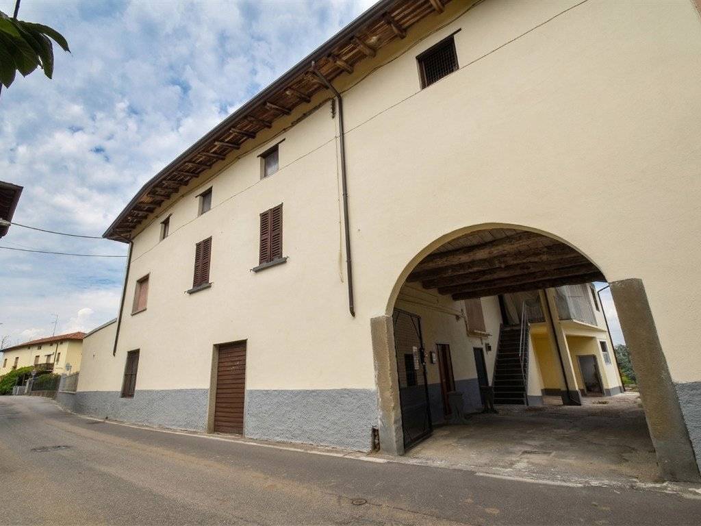 intera palazzina in vendita a Cividate al Piano