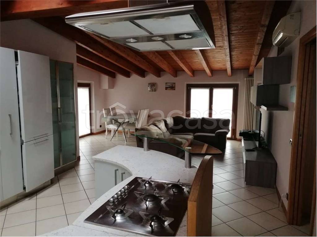 appartamento in vendita a Cividate al Piano