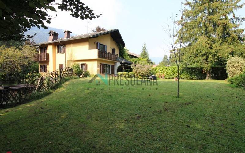 casa indipendente in vendita a Clusone