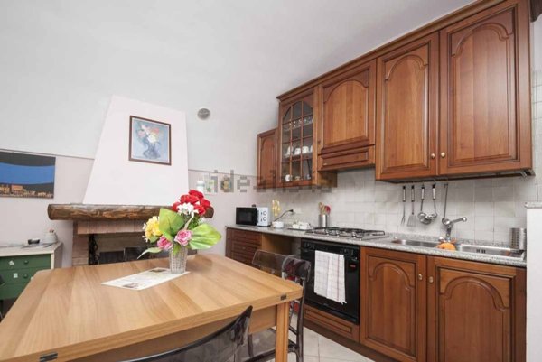 appartamento in vendita a Clusone in zona Fiorine