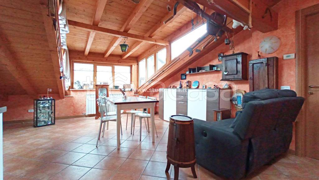 appartamento in vendita a Clusone