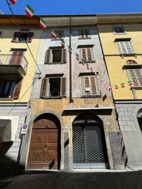casa indipendente in vendita a Clusone