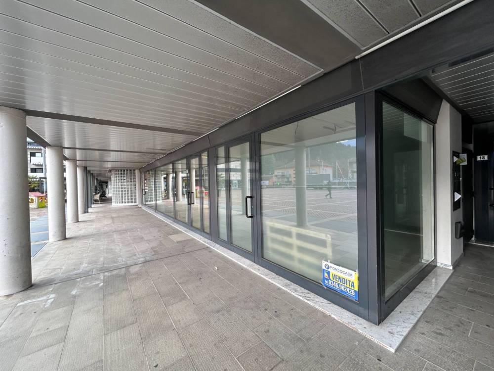 ufficio in vendita a Clusone