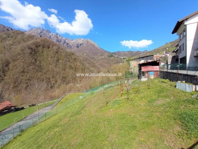casa indipendente in vendita a Clusone