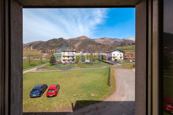 casa indipendente in vendita a Clusone