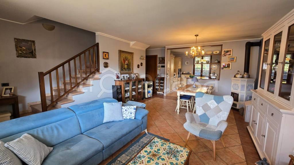 casa indipendente in vendita a Clusone